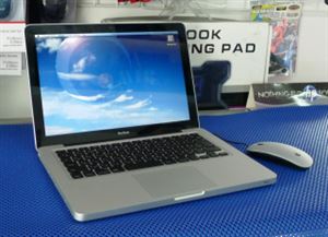 Picture of Apple Macbook 13inch 4gig  Aluminuim Unibody