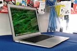 Picture of Macbook Air 13inch Core i5 4GBram 128GB SSD Business Laptop 2013